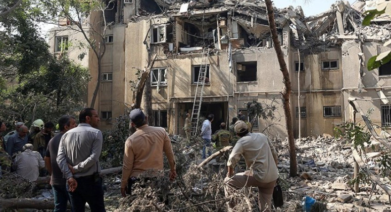 No war on Iran. Break the US alliance!